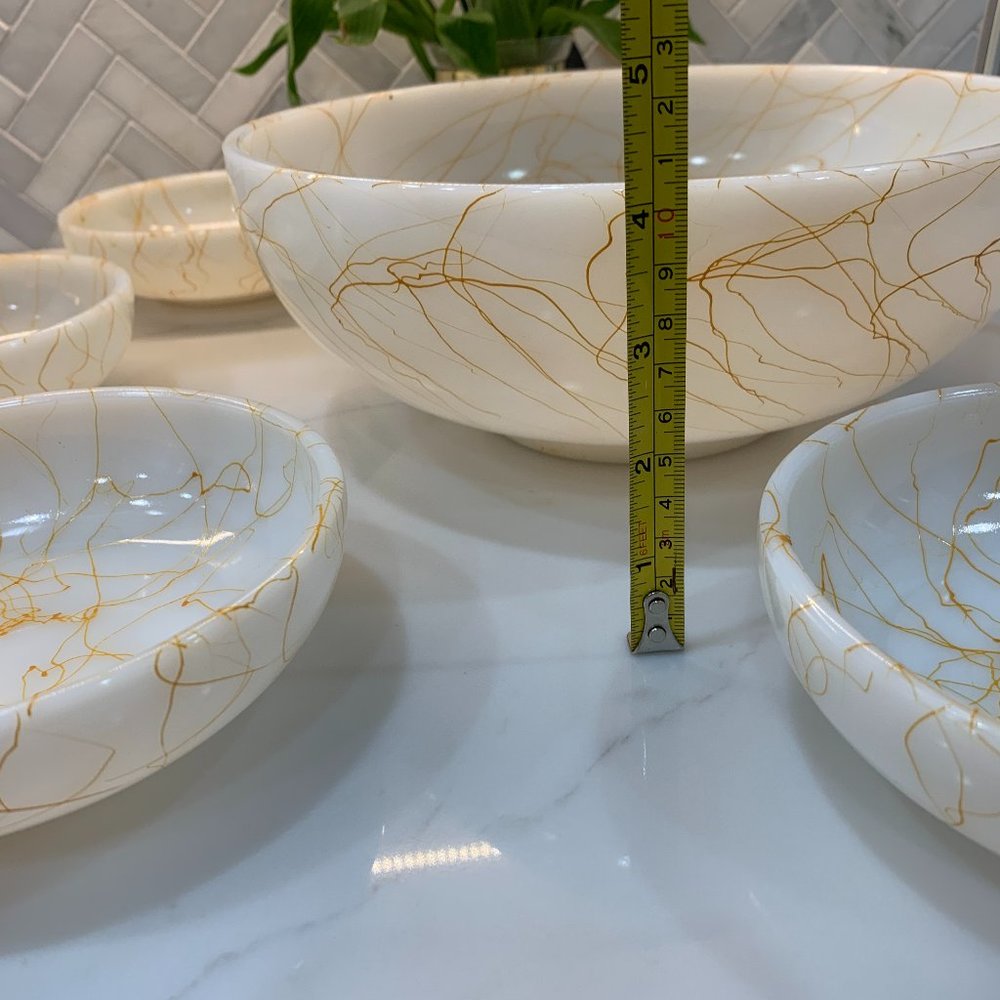 Fantastic Vintage Hazel Atlas Milk Glass Butterscotch Drizzle Serving Bowl Set - Picture 6 of 15